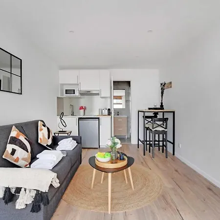 A Proximite De Paris Apartment