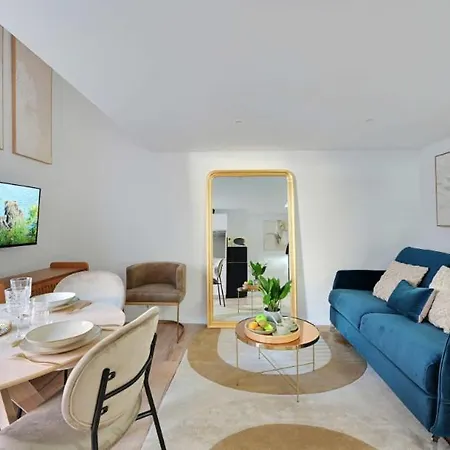 Apartment A Proximite De Paris *